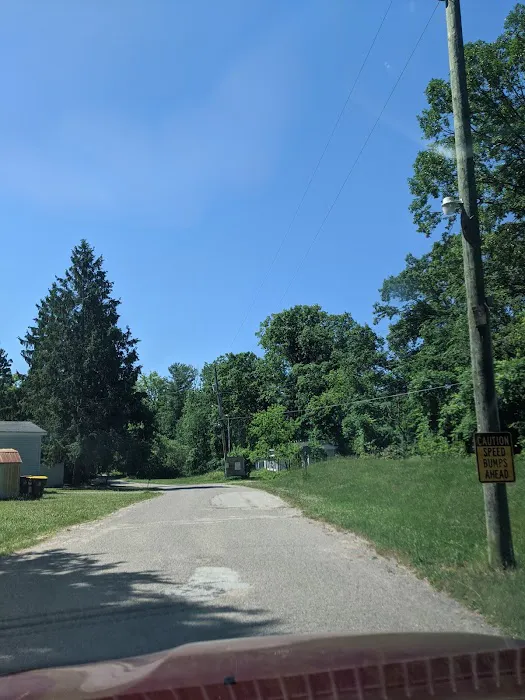 LA Ema Land Mobile Home Park Picture 5
