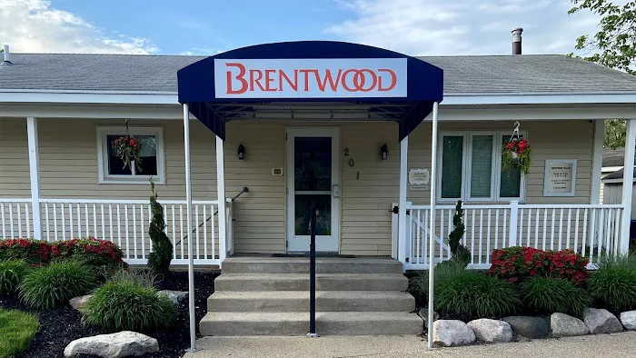 Brentwood Village Picture 7