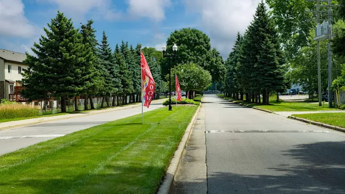 Cutler Estates Picture 2