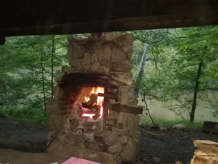 Cedar Creek Trekker Campground Picture 7