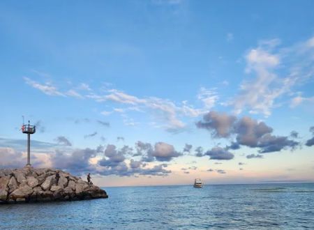Olcott Harbor Resort