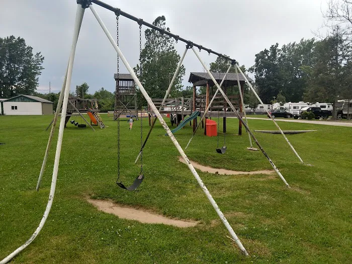 Niagara Woodland Family Campground Picture 9