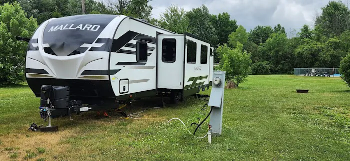 Niagara Woodland Family Campground Picture 5
