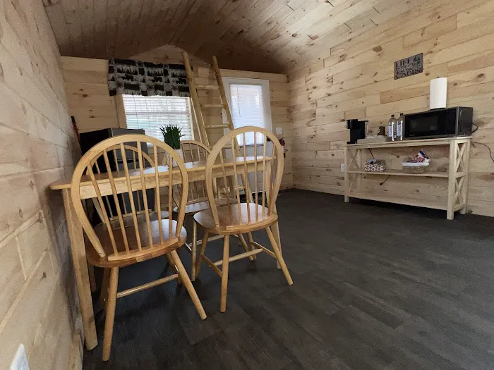 Wonder Woods RV Park and Cabins Picture 1