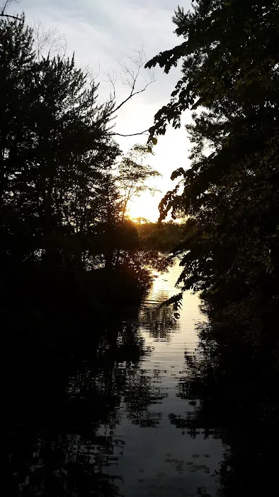 Paw Paw Lake Mobile Home Park Picture 4