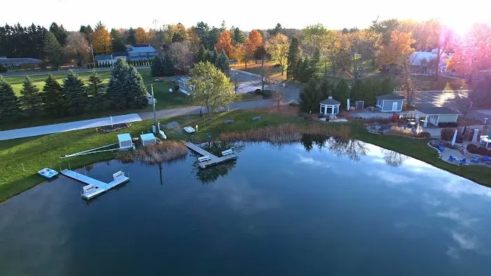 Sunny Brook RV Resort Picture 8