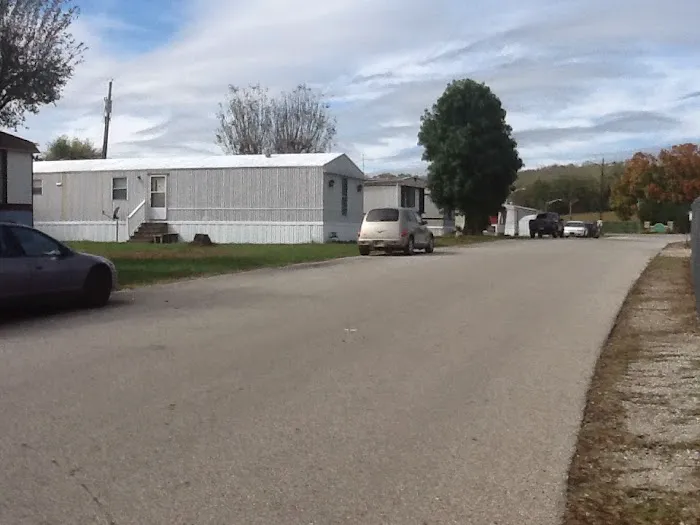 Rising Sun Estates Mobile Home Park Picture 8