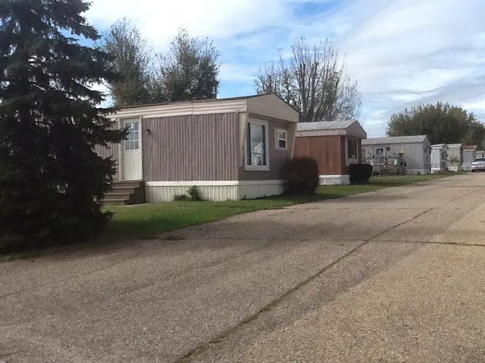 Rising Sun Estates Mobile Home Park Picture 10