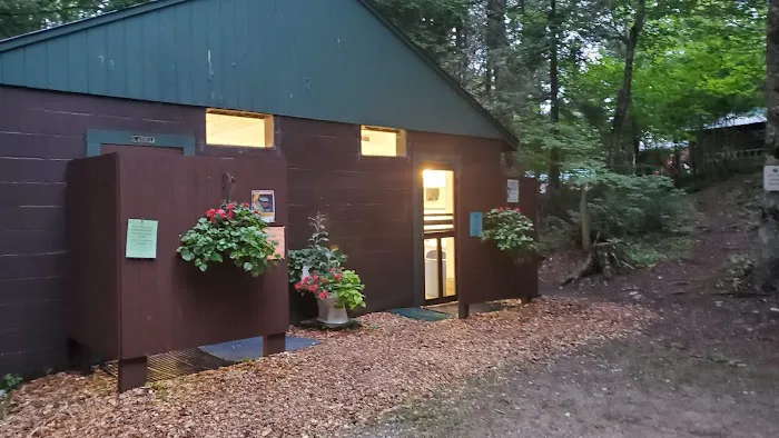 South Arm Campground Picture 10