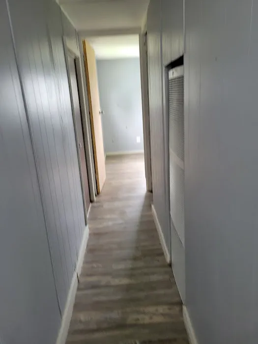Maple's Mobile Home Park Picture 6