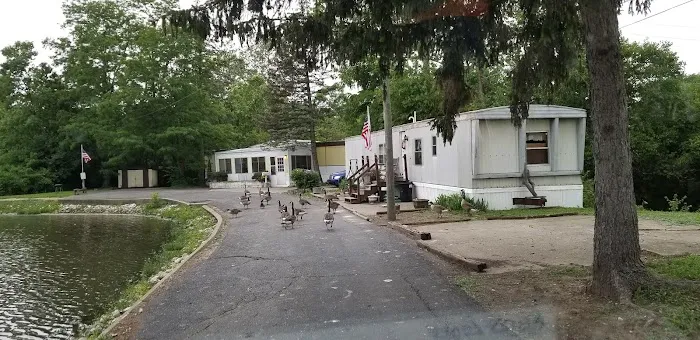 Longacre Mobile Home Park Picture 8