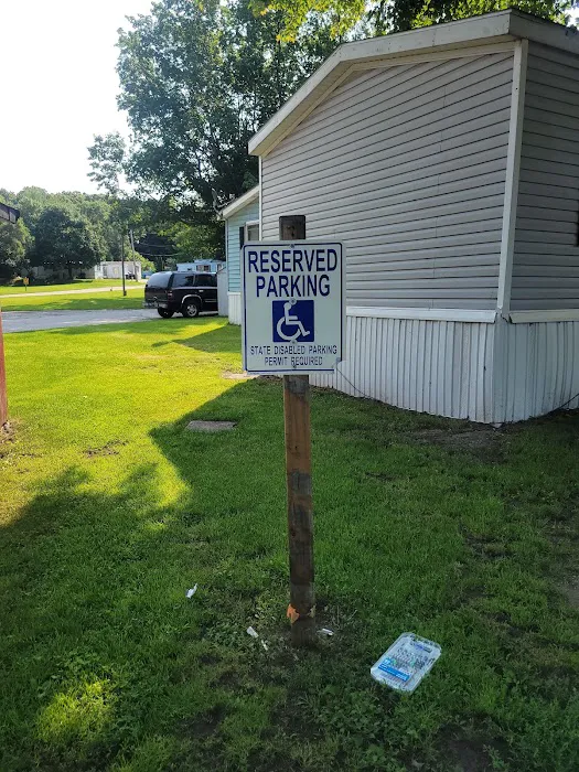Country Acres MHC Picture 4