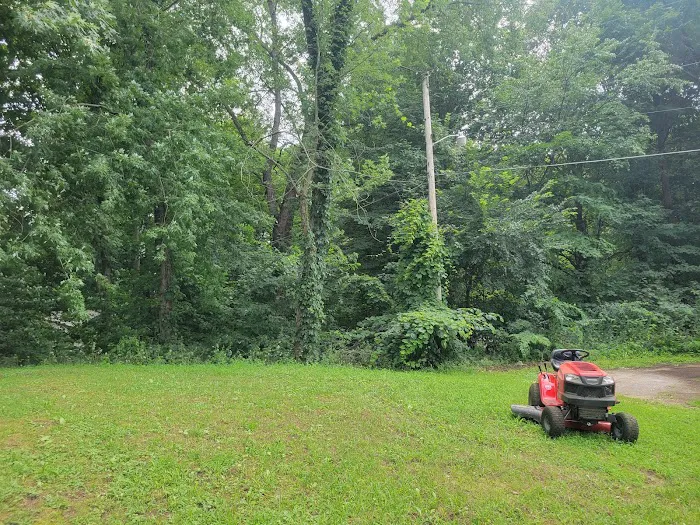 Country Acres MHC Picture 9