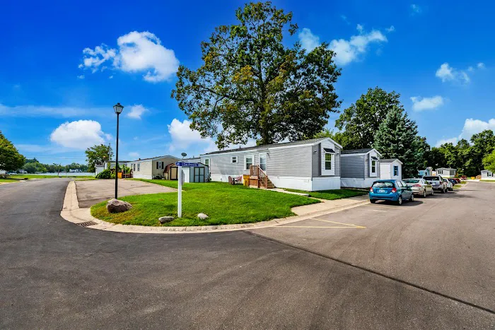Lake Fenton Estates Picture 2