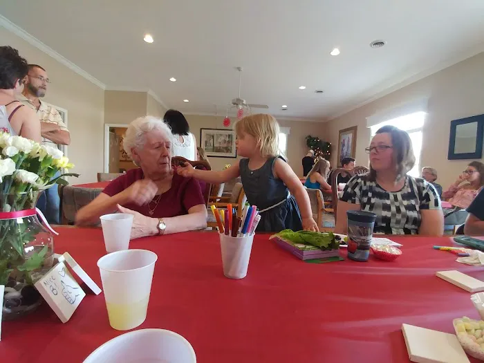 Silver Creek Village Picture 2