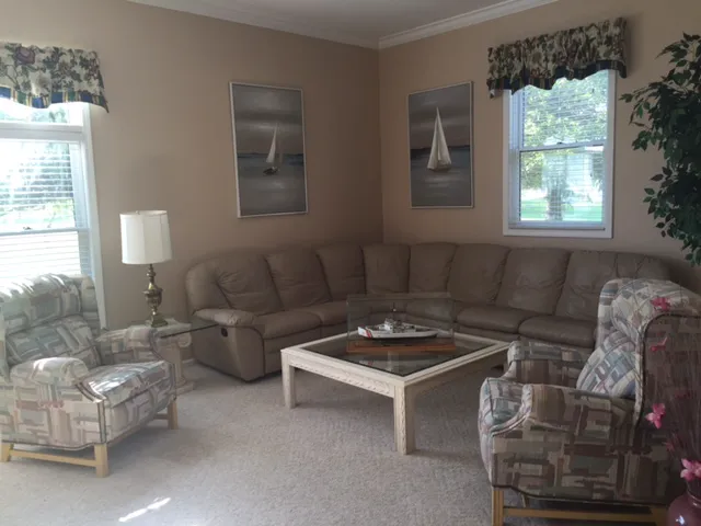 Silver Creek Village Picture 3