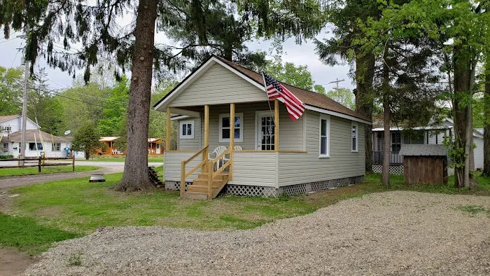 Higby's Campground Office Picture 10