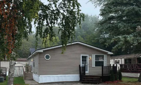 Clintonvilla Mobile Home Community Picture 1