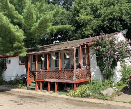 Walton Manor Mobile Home Community