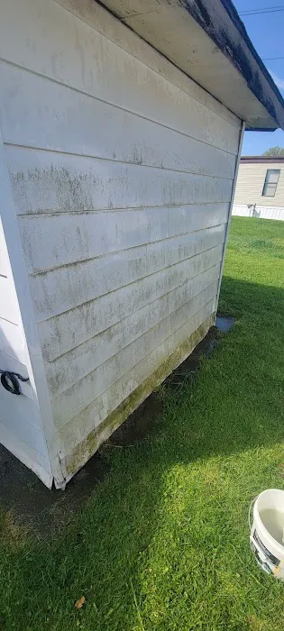 Walton Manor Mobile Home Community Picture 6