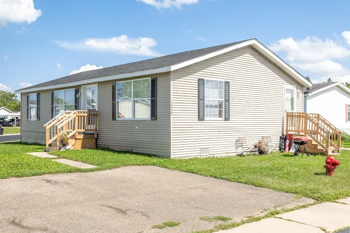 Walton Ridge Mobile Home Community Picture 1