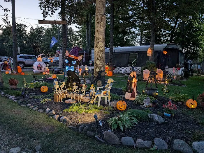 Family Affair Campground Picture 5