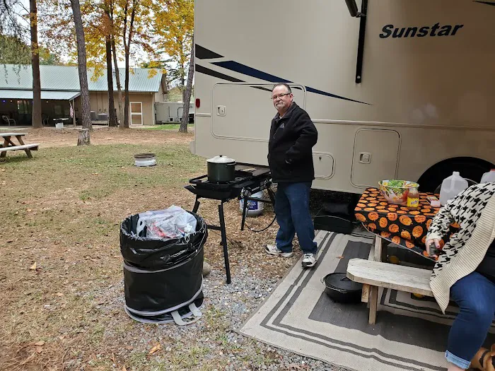 Stoney Creek Resort and Campground Picture 7