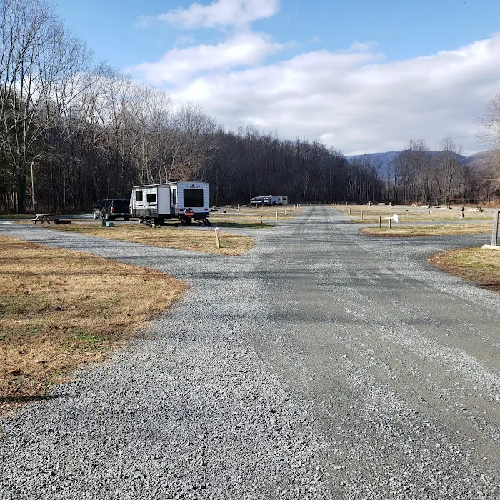 Devils Backbone Camp Picture 8