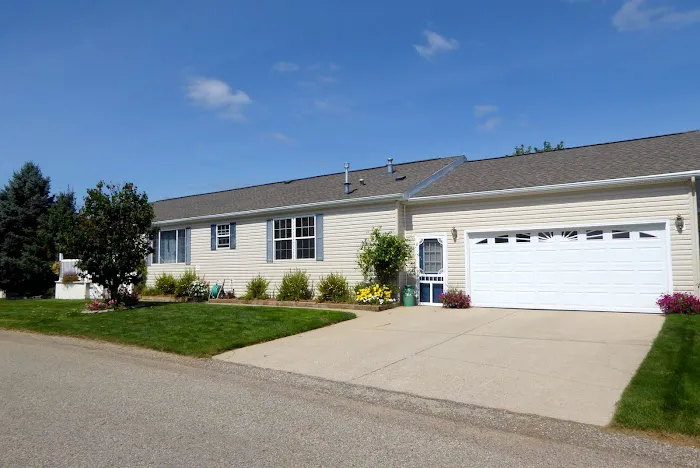 Algoma Estates Manufactured Home Community Picture 10