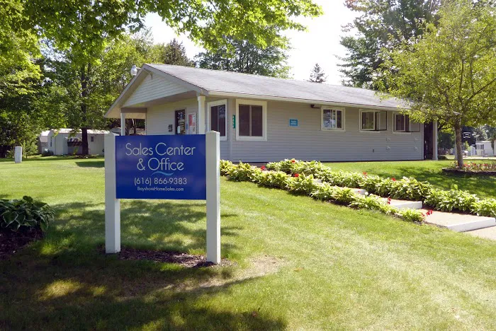 Algoma Estates Manufactured Home Community Picture 7