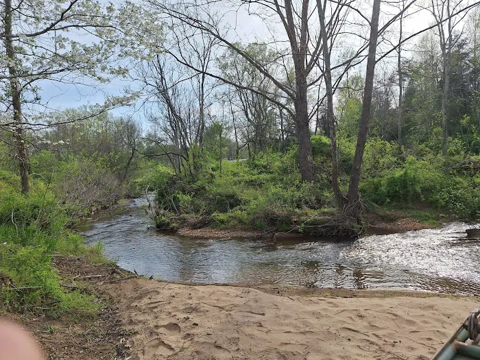 Camp Cove Creek Picture 6