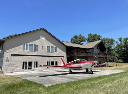 Just Plane Adventures Lodging & Campground