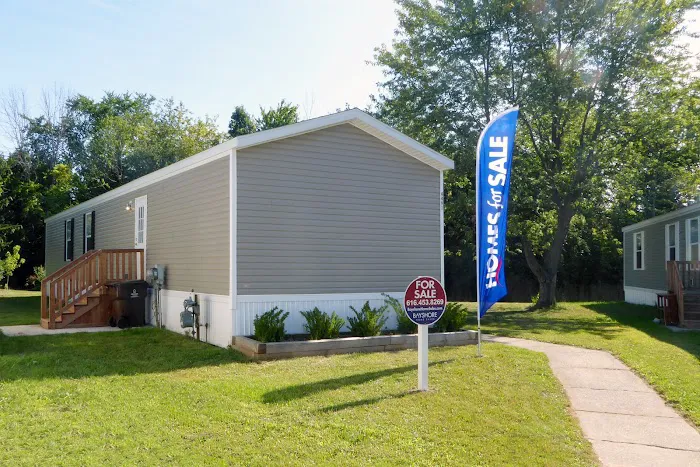Appletree Estates Manufactured Home Community Picture 7