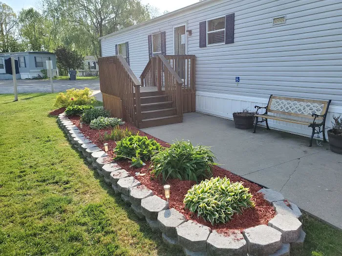 Ravine View Estates Picture 1