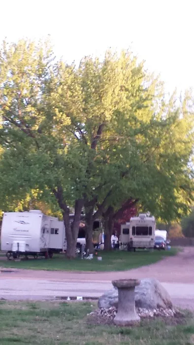 Eden Springs Park RV Campground Picture 5