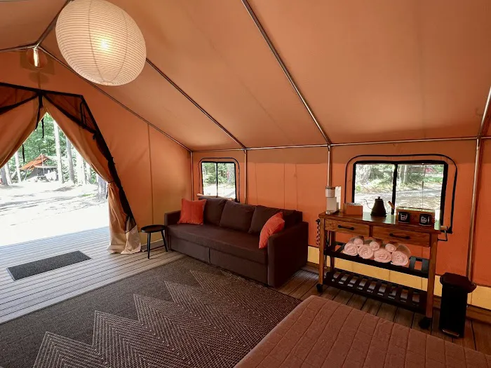 Desert of Maine - Cabins & Glamping Picture 9