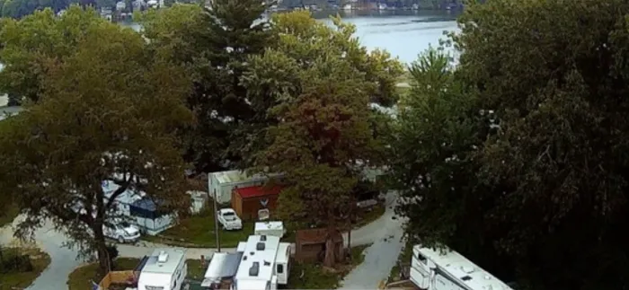 Shafer Shores RV and mobile home park Picture 5