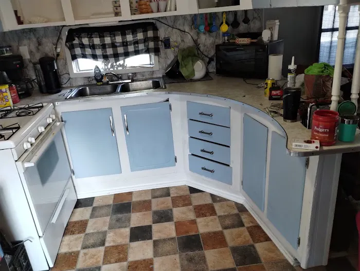Modernaire Mobile Home Park Picture 7