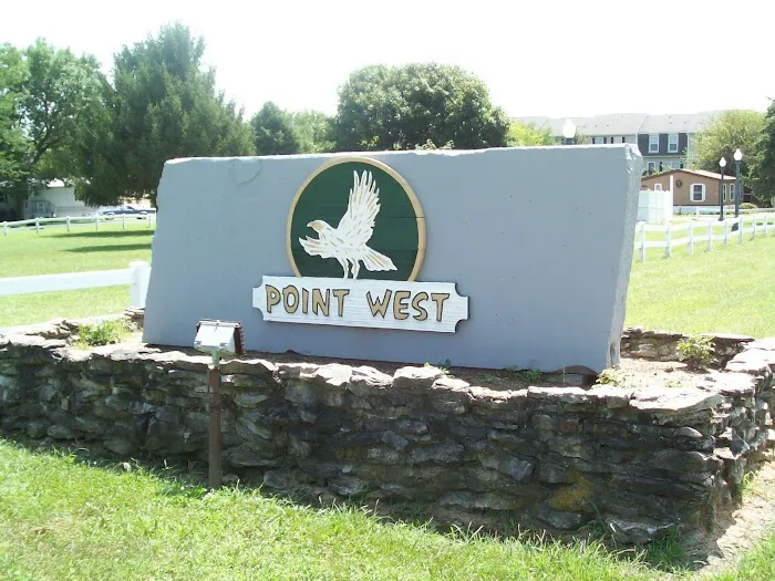Point West Manufactured Home Community Picture 10