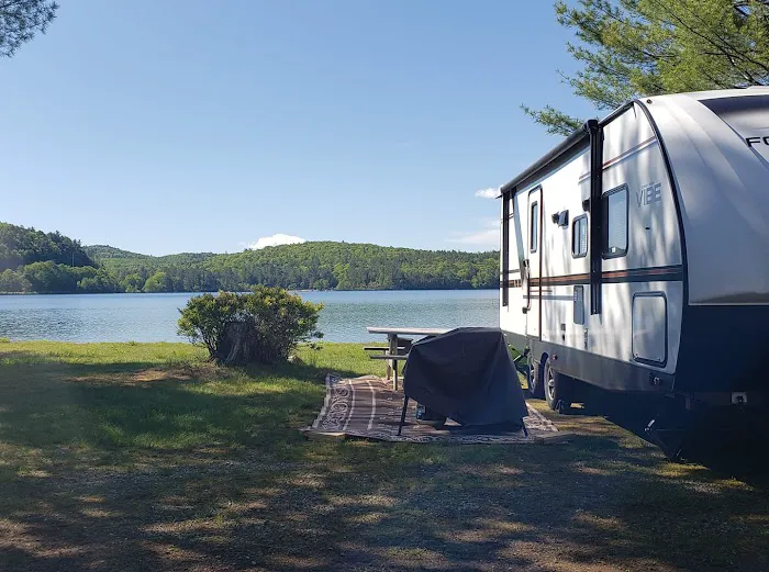 Littlefield Beaches Lakeside Family Campground Picture 6
