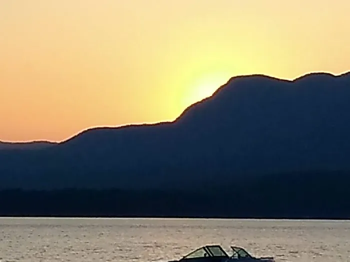 Dummer's Beach Picture 3
