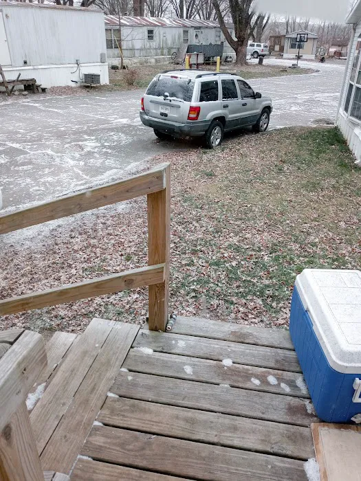 Cottonwood Village Mobile Home Picture 2
