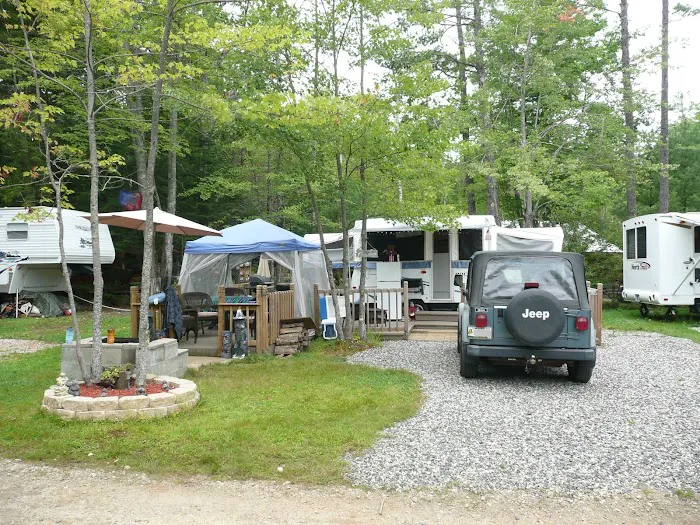 Mac's Camping Area Picture 5