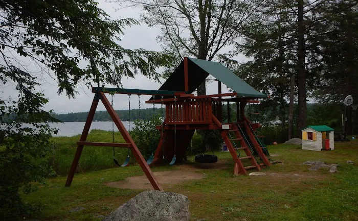 Mac's Camping Area Picture 9