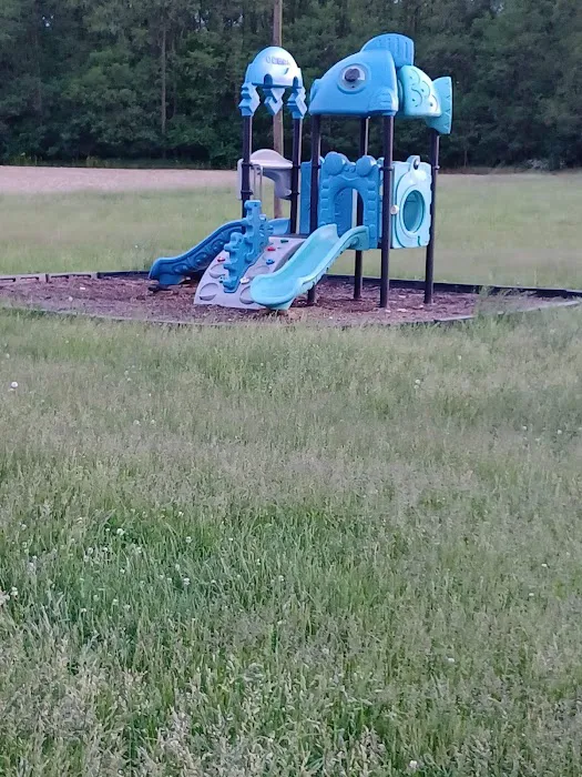 Deerfield Acres Picture 3