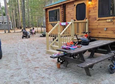 Papoose Pond Family Campground & Cabins