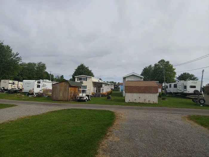 Goddard Park VacationLand Campground Picture 10