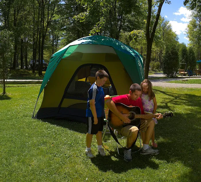 Mercer / Grove City KOA Holiday Picture 10