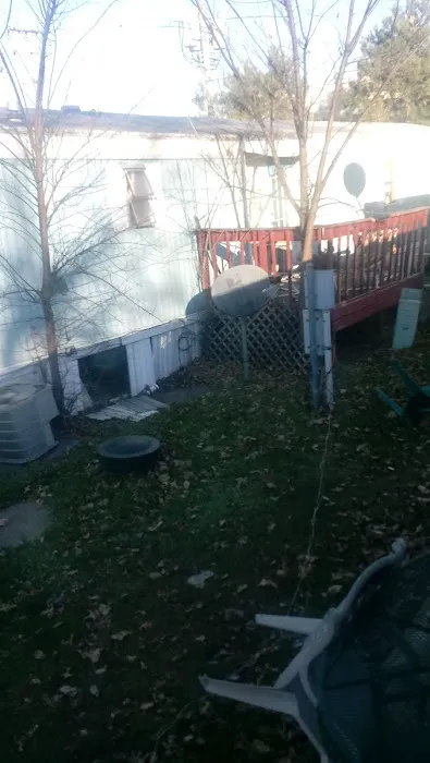 Twin Pines Mobile Home Community Picture 9