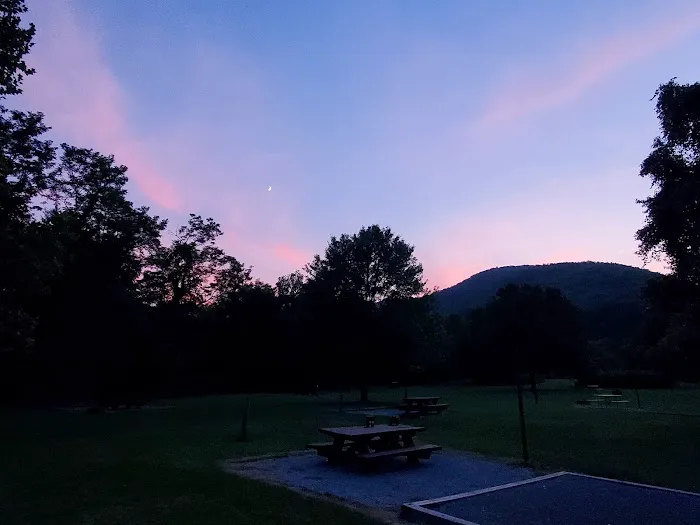 Seneca Shadows Campground Picture 5